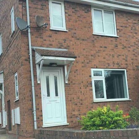 Cayton Village Hide Away Exterior photo